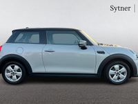Used Mini Cooper Classic 134 HP (98 kW) 2022 Silver Hatchback