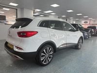 Used Renault Kadjar Version S 140 HP (102 kW) 2019 White SUV