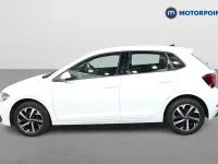 Begagnad VW Polo Life 2022 Vit Halvkombi
