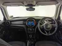 used Mini Cooper Hatch 1.5Steptronic Euro 6 (s/s) 3dr HEATED SEATS SERVICE HISTORY Hatchback