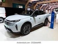 Used Peugeot e-3008 GT 152 kW (207 HP) 2025 White SUV