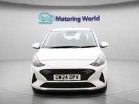 Used Hyundai i10 Advanced 63 HP (46 kW) 2024 White Hatchback