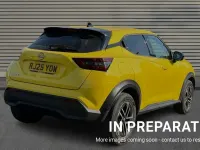 Used Nissan Juke N-Connecta 114 HP (83 kW) 2025 Iconic yellow SUV
