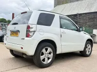 Usado Suzuki Grand Vitara SZ4 169 HP (124 kW) 2010 Branco SUV