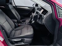 Used VW Golf VII Match 105 HP (77 kW) 2014 Red Hatchback