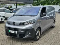 Używany Peugeot e-Expert 100 kW (136 KM) 2025 Szary Van
