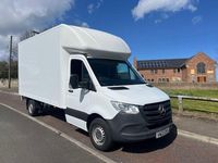 Używany Mercedes Sprinter Progressive 150 KM (110 kW) 2022 Biały Van