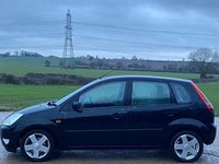 Used Ford Fiesta Zetec 79 HP (58 kW) 2005 Black Hatchback