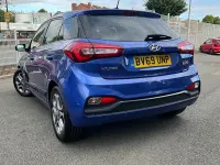 Used Hyundai i20 Premium 84 HP (61 kW) 2019 Blue Hatchback