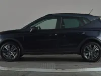 Begagnad Seat Arona SE 95 HK (69 kW) 2023 Blå SUV