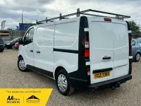 Used Renault Trafic Business 2017 White MPV