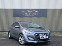 Begagnad Hyundai i30 Style 128 HK (94 kW) 2014 Grå Halvkombi
