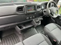Used Nissan Interstar Tekna 110 HP (80 kW) 2023 White Van