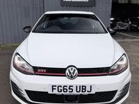 Used VW Golf VII GTI 300 HP (220 kW) 2015 White Hatchback