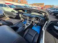 Begagnad Mercedes SLK200 AMG 2012 Vit Cab