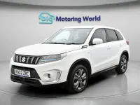Używany Suzuki Vitara SZ-T 129 KM (94 kW) 2022 Biały SUV