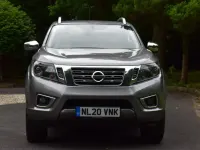 Used Nissan Navara Tekna 190 HP (139 kW) 2020 Grey Pickup