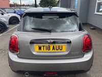 Used Mini Cooper Hatch 136 HP (100 kW) 2018 Silver Hatchback