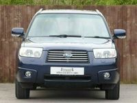 Begagnad Subaru Forester 2006 SUV