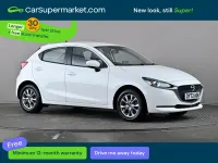 Begagnad Mazda 2 2022 Vit Halvkombi