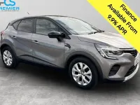 Used Renault Captur Iconic 89 HP (65 kW) 2022 Oyster grey with diamond black roof SUV