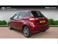 Used Toyota Yaris 101 HP (74 kW) 2020 Red Hatchback