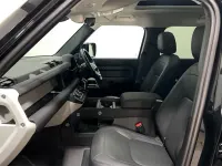 Usado Land Rover Defender SE 245 HP (180 kW) 2023 Preto SUV