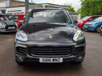 Usado Porsche Cayenne 2016 Preto SUV