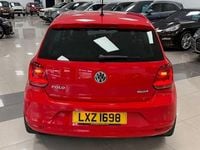 Used VW Polo Edition 60 HP (44 kW) 2017 Red Hatchback