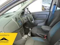 Used Dacia Logan MCV Lauréate 2015 Blue Estate