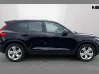 Usado Volvo XC40 Core 161 HP (118 kW) 2023 Preto SUV