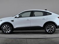 Used Renault Arkana Iconic 138 HP (101 kW) 2022 White SUV
