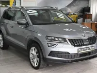 Usado Skoda Karoq SE L 150 CV (110 kW) 2019 Gris SUV