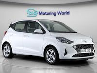 Used Hyundai i10 SE 67 HP (49 kW) 2023 White Hatchback