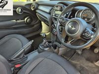 Usado Mini Cooper Hatch 136 HP (100 kW) 2017 Citadino
