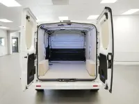 Used Nissan Primastar Tekna 130 HP (95 kW) 2025 White MPV