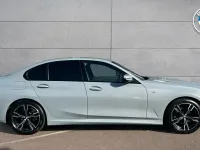 Usado BMW 320 M Sport 181 HP (133 kW) 2025 Cinzento Sedan