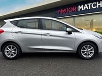 Usado Ford Fiesta Zetec 2018 Prateado Citadino