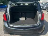Used Vauxhall Meriva 101 HP (74 kW) 2016 Black MPV