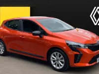 Used Renault Clio Evolution 90 HP (66 kW) 2025 Hatchback