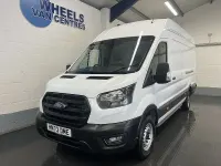 Usado Ford Transit S 130 HP (95 kW) 2023 Branco Van