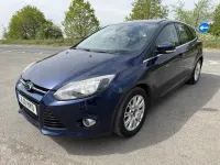 Used Ford Focus Titanium 125 HP (91 kW) 2011 Blue Hatchback