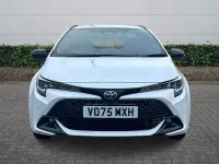 Usado Toyota Corolla 140 HP (102 kW) 2025 Branco