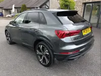 Begagnad Audi Q3 Black Edition 147 HK (108 kW) 2025 Grå SUV