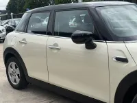 Used Mini Cooper Classic 134 HP (98 kW) 2020 White Hatchback