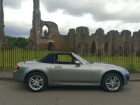 Second-hand Mazda MX5 126 CP (92 kW) 2010 Argintiu Cabrio