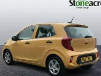 Used Kia Picanto 67 HP (49 kW) 2023 Yellow Hatchback