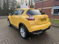 Used Nissan Juke N-Connecta 110 HP (80 kW) 2017 Yellow SUV