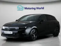 Used Vauxhall Astra GS Line 131 HP (96 kW) 2022 Black Hatchback