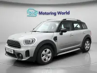 Używany Mini Cooper Countryman Classic 136 KM (100 kW) 2023 Srebrny SUV